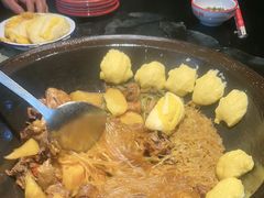 -鱼窝棚柴火铁锅炖(富山屯店)