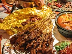 -何师烧烤Pro ·江湖川菜·小龙虾·精酿(太古里旗舰店)