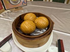-广州中心皇冠假日酒店·百粤楼