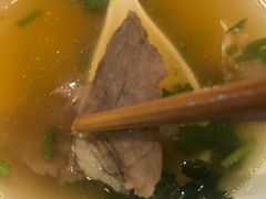小牛汤-腔调面(斜土路店)