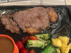 -必胜客(证大大拇指店)