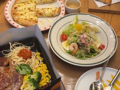 -菲滋意式餐厅(鄞州印象城店)