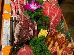 -明洞阿姨·韩式酱蟹烤肉·创意料理(三元桥店)