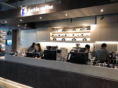 -瑞幸咖啡(1+1大厦店)