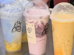 -喜茶(迪士尼小镇·平行宇宙店)