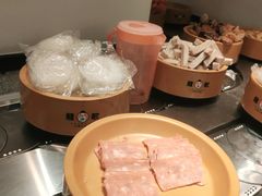 -龍歌自助小火锅(兰山上海路万达店)