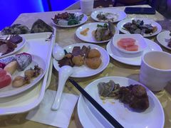 -碧中海汤泉汗蒸酒店