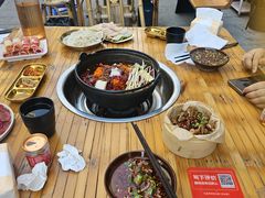 -扎起市井老火锅(乐山总店)