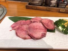 豪爽厚切牛舌-御牛道日式烤肉料理(杭州万象城店)