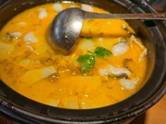 -九锅一堂酸菜鱼(万达广场店)