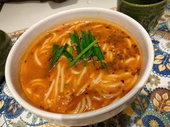 -云海肴·汽锅鸡·云南菜(天山百盛优客店)