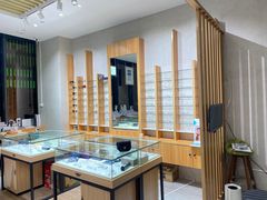 -无界眼镜MaxLess(滨江星光大道店)