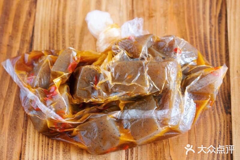 低脂健康🌟簡易料理：金槍魚木魚花辣拌魔芋豆腐🌟