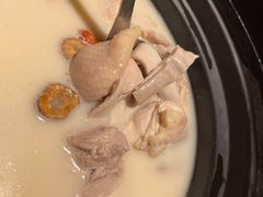 -海底捞火锅鲜切牛肉主题店(长寿路店)