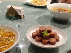 -凤凰园烤鸭店·唐山菜·传承花椒肉(老唐丰路店)