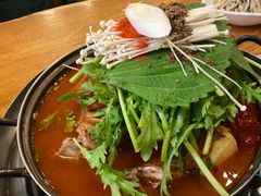 -喇喇排骨火锅·传统韩式脊骨汤(望京西园总店)