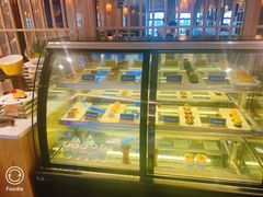 -小天鹅戴斯酒店鲸鲨百汇创作料理