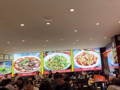 -川流不息·地道川菜·小龙虾(松东路店)