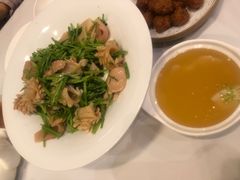 芫爆鱿鱼卷-东兴楼饭庄(六里桥店)