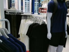 -SKECHERS 斯凯奇(上海国际时尚中心店)