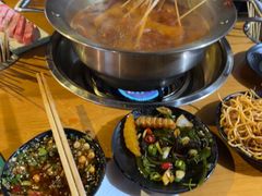 -屋头串串(临江路店)