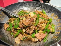 -费大厨辣椒炒肉(黄兴中心广场店)