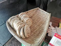 -眼镜粑粑