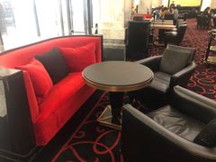 -Salon de The de Joel Robuchon(外滩18号店)