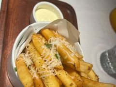 -阿妮叶李(光谷世界城店)