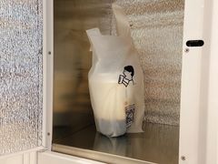 -喜茶(滨江宏岸店)