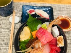 海鲜盖饭-築地青空三代目(銀座三越店)