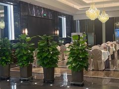 -万龙洲海鲜(大兴绿地缤纷城店)