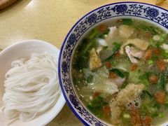 -桥香园云南过桥米线(金马碧鸡店)