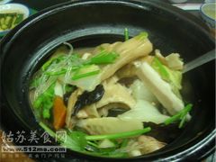 十八斋-莲华素食府