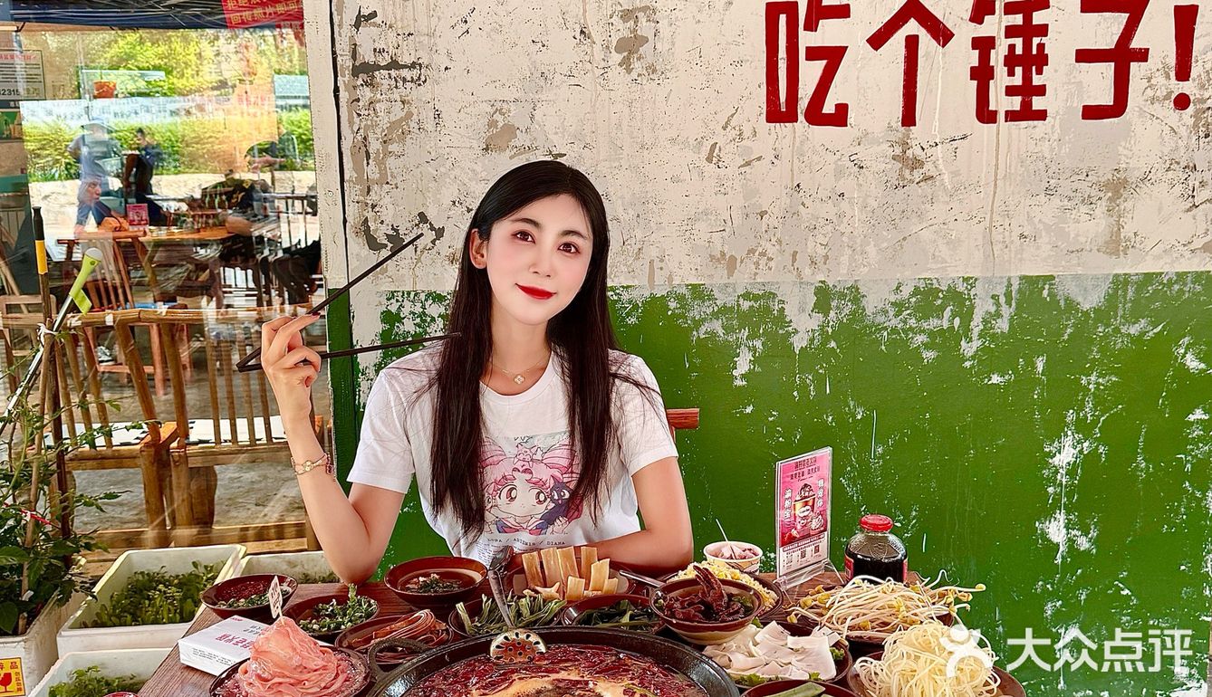 爱吃辣火锅的朋友们听我把话说完……