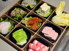 -海底捞火锅(珠影星光城夜宵主题店)