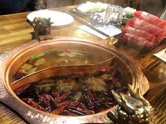 -江湖餐厅–重庆九宫格老火锅