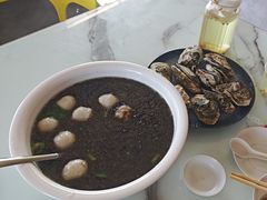 -三姐妹·海鲜大排档