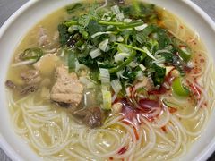 -文山荷鲜居(翠湖店)