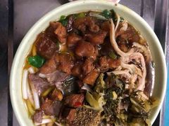 -花溪牛肉粉(八鸽岩店)