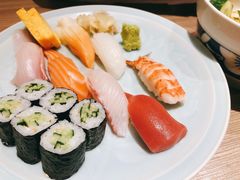 -小山日本料理(兴业太古汇店)