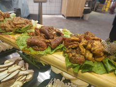 -赞酱川式烤肉(蜀都万达店)