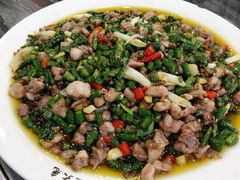 特色尖椒兔-江湖黑大兔(杨家坪店)