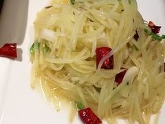酸辣土豆丝-地锅居(翰林邻里中心店)
