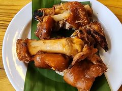 烤猪蹄-杨合林啊兰烤鱼