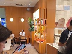 -奈雪的茶(皇庭广场店)