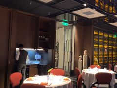 -三利音·玖弄小鲜(浦东嘉里城店)