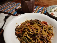 黑椒牛柳炒意大利面-源一咖啡馆(麒麟巷步行街店)