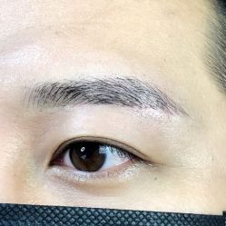 -一个差评成就的纹眉店