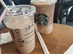 -星巴克(杭州西湖银泰1F店)